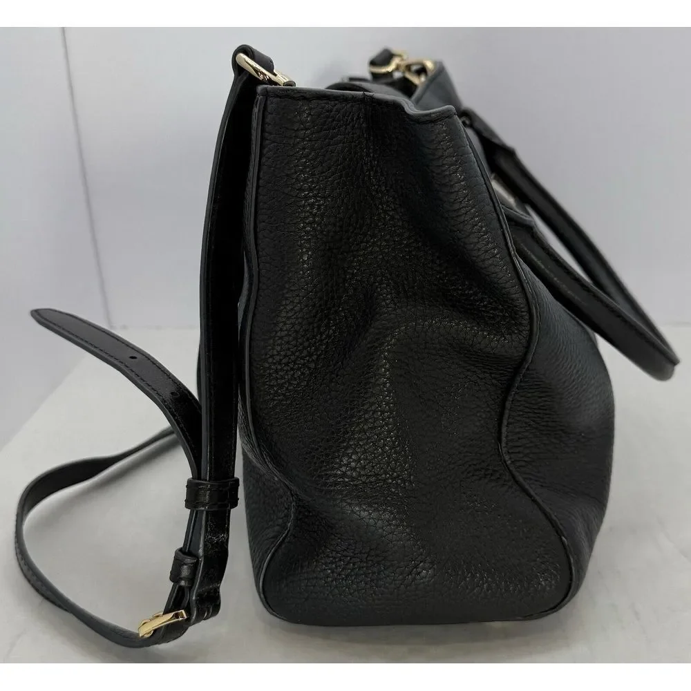 Michael Kors Pebbled Black Leather Bag With Gold Colored Logo Engraved‎ Hardware